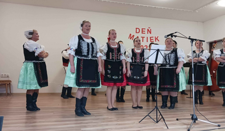 4. fotografia fotogalérie Kultura / Deň matiek 2023 - foto