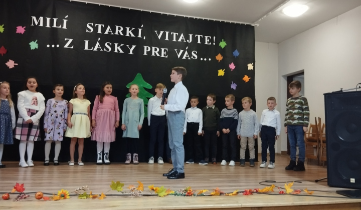 3. fotografia fotogalérie Aktuality / Október - mesiac úcty k starším. - foto