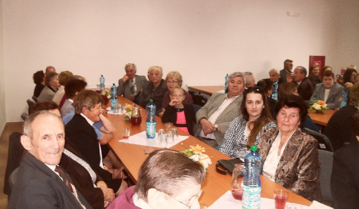 12. fotografia fotogalérie Den ucty k starsim 2014