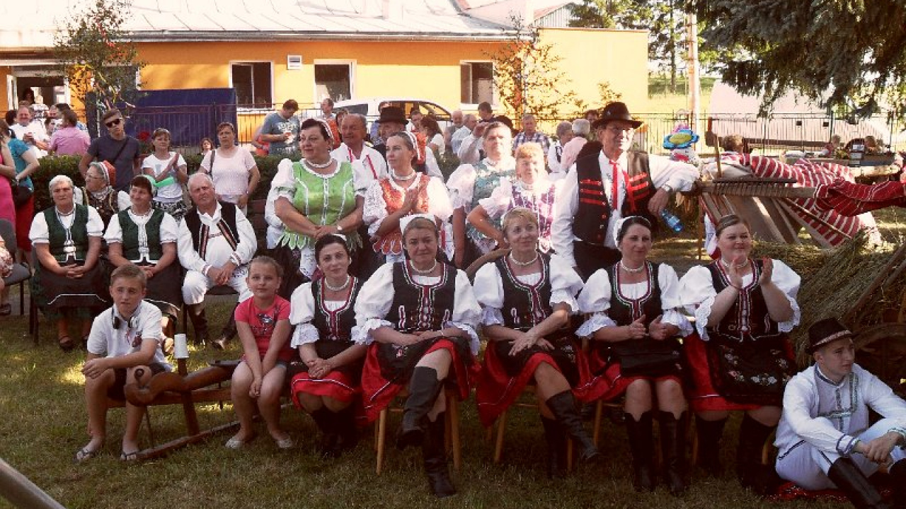 Fotografia fotogalérie Folklorne slavnosti Hankovce 2014