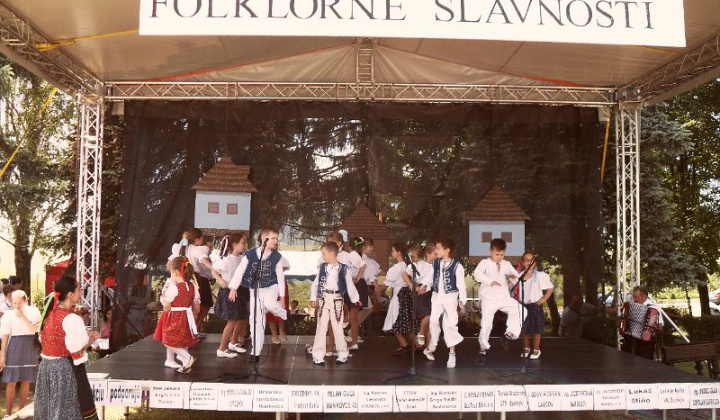24. fotografia fotogalérie Folklorne slavnosti Hankovce 2014