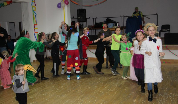 12. fotografia fotogalérie Karneval ZS 2016