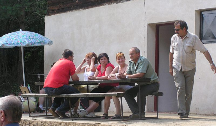 12. fotografia fotogalérie Otvorenie polovnickej chaty 2008