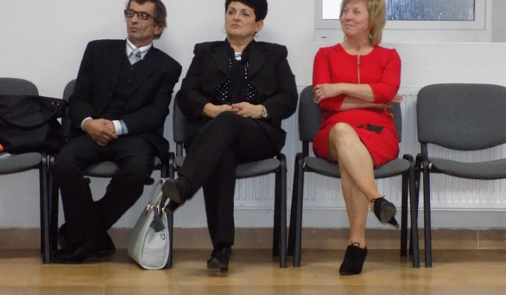 9. fotografia fotogalérie Posedenie s dochodcami 2016