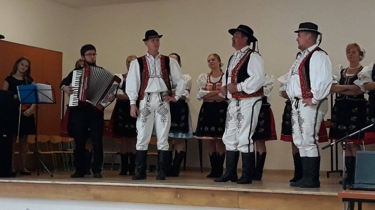 Fotografia fotogalérie Posedenie s dochodcami 2017