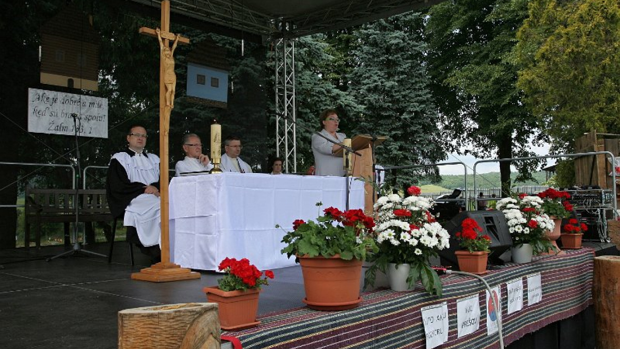 Fotografia fotogalérie Stretnutie rodakov a folklorne slavnosti 2017