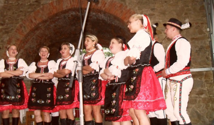 7. fotografia fotogalérie Valali v mesce 2013