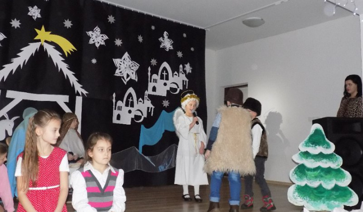 6. fotografia fotogalérie Vianoce 2016 - Vystupenie ZS a MS