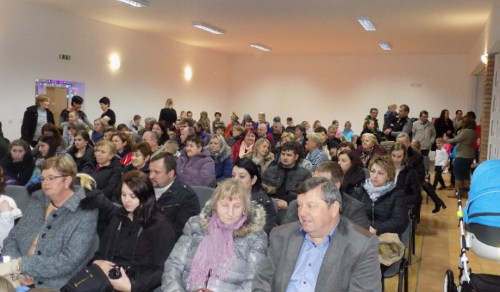 18. fotografia fotogalérie Vianoce 2016 - Vystupenie ZS a MS