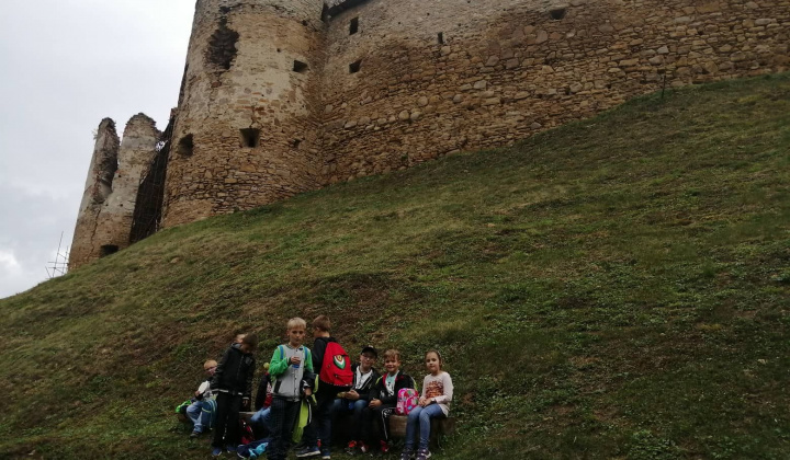 2. fotografia fotogalérie ZŠ Návšteva Kina a Zborovský hrad