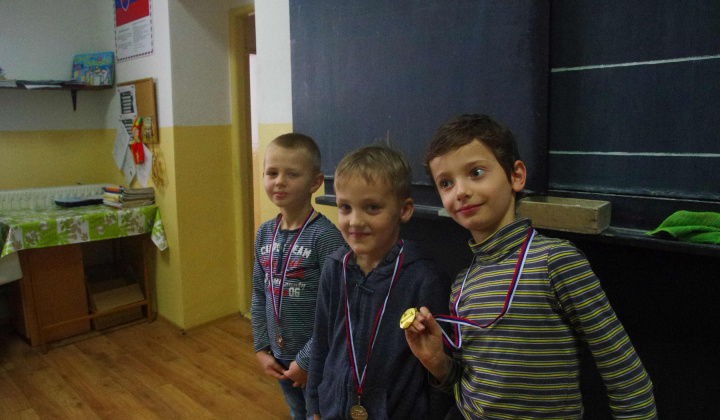 9. fotografia fotogalérie Klzáky Základna Škola