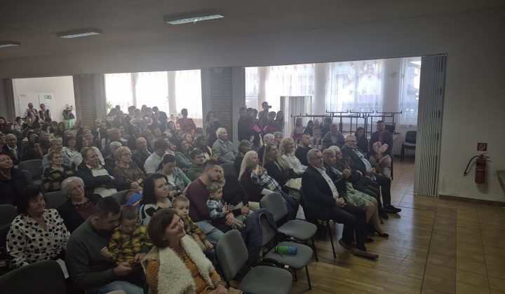 25. fotografia fotogalérie Aktuality / Október mesiac úcty k starším 18.10.2026 - foto