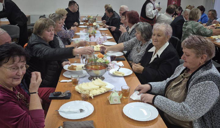 29. fotografia fotogalérie Aktuality / Október mesiac úcty k starším 18.10.2026 - foto